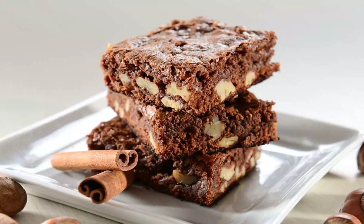 Cómo hacer Brownie de Chocolate y Nueces Receta Fácil