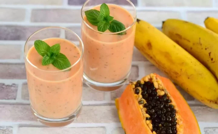 Batido de Papaya con Banana y Yogurt