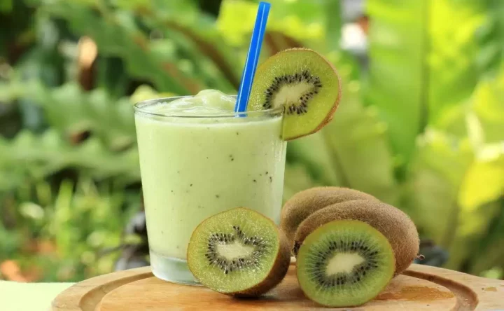 Batido de Kiwi con Banana y Yogurt