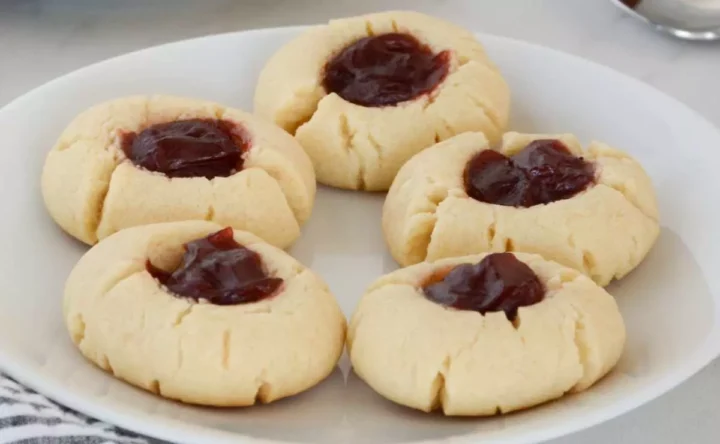 Galletas con Mermelada de Mora