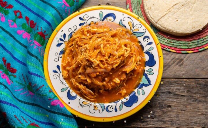 Mexican Recipe for Chicken Tinga with Chipotle