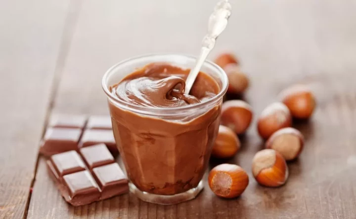 How to Make Homemade Nutella - Chocolate Hazelnut Spread Recipe